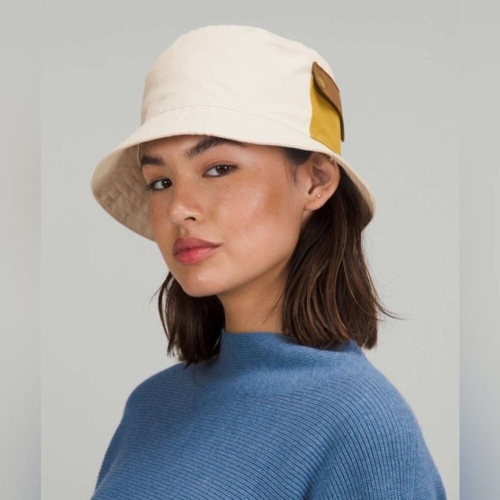 Lululemon‎ On My Level Bucket Hat White Opal Auric Gold Artifact S/M